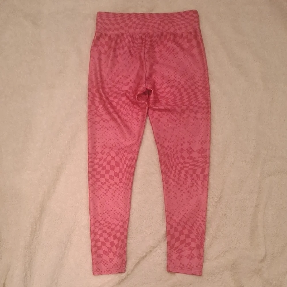 Converse Pink Geometric Leggings